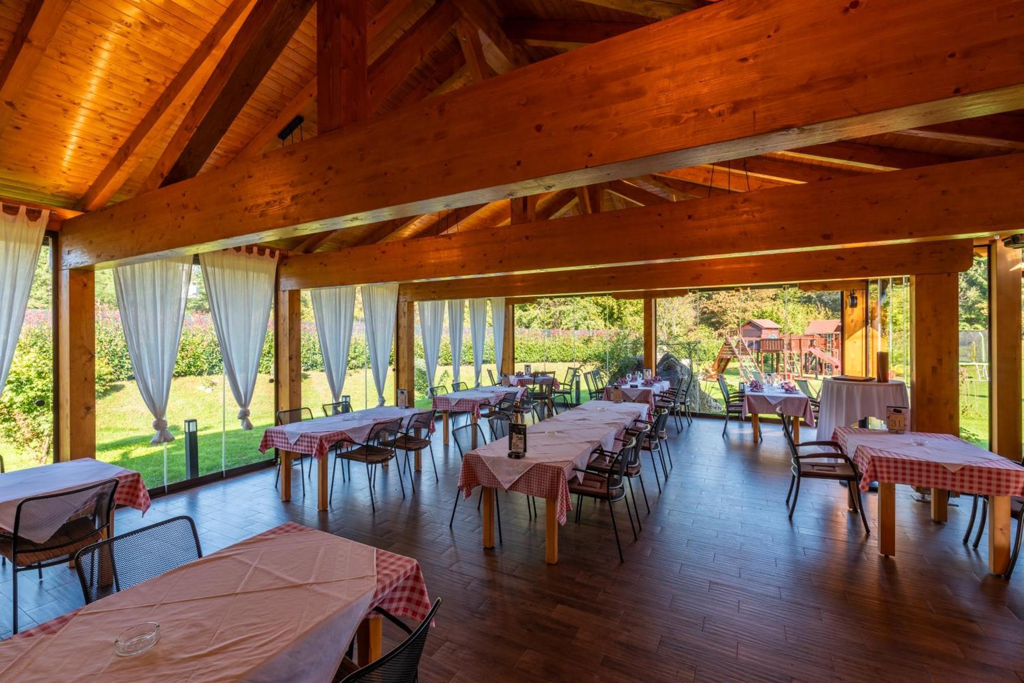 B&B Restoran Bosiljevo Exteriör bild